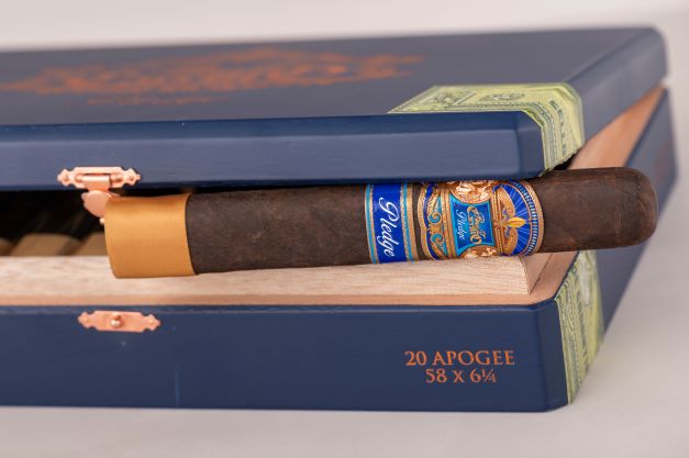 Pledge Apogee #11 Cigar of the Year